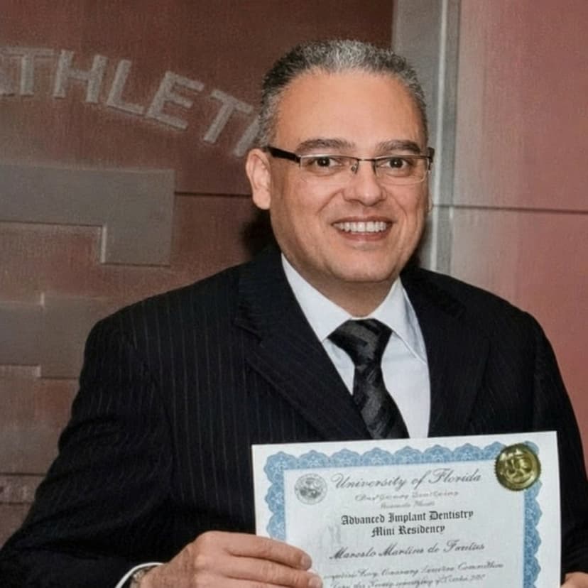 Dr. Marcelo Martins de Freitas, cirurgião-dentista do Ateliê da Odontologia